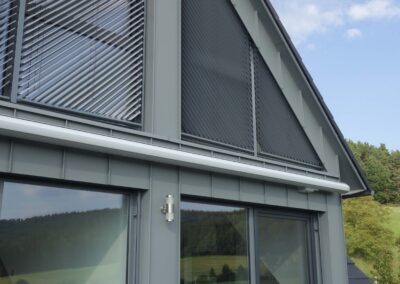Moderne und qualitativ hochwertige Erkerverblechung von Spenglerei Schröder in Thalmässing.