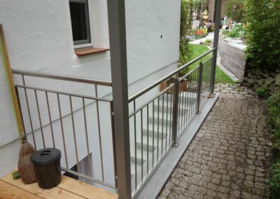 Metallbau Schröder Tahlmässing: Stilvolle und langlebige Geländer aus Edelstahl