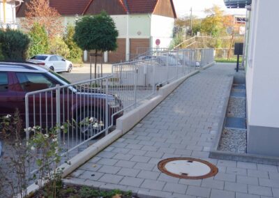 Individuelle Metallzäune für jeden Garten – hergestellt von Metallbau Schröder in Thalmässing.
