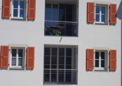 Elegante und sichere Edelstahlgeländer als französischer Balkon. Metallbau Schröder